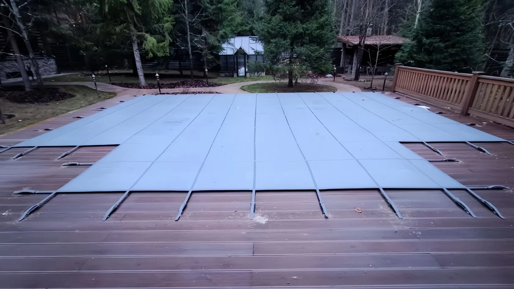 Покрывало для бассейна Laguna Cover Mesh в Долгопрудном