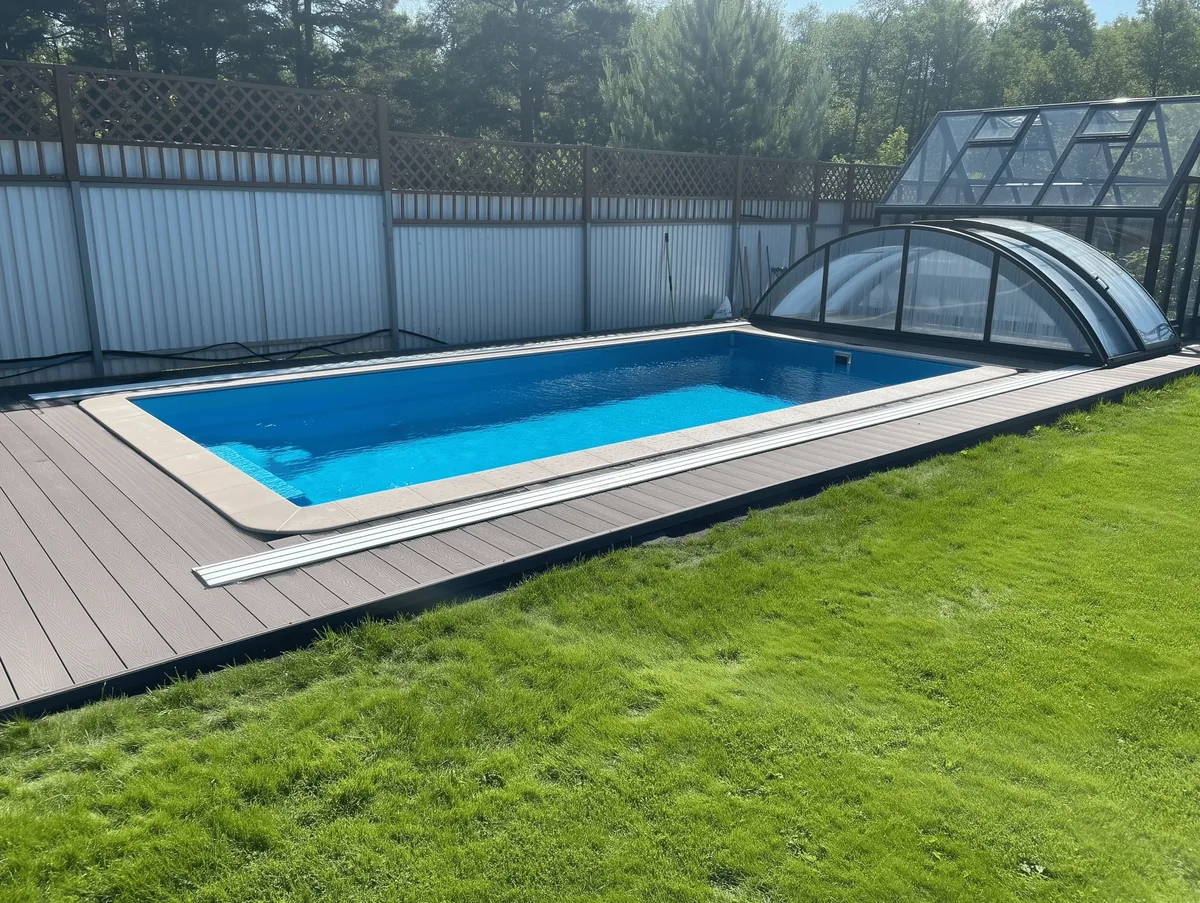 Laguna 7 на участке в Долгопрудном