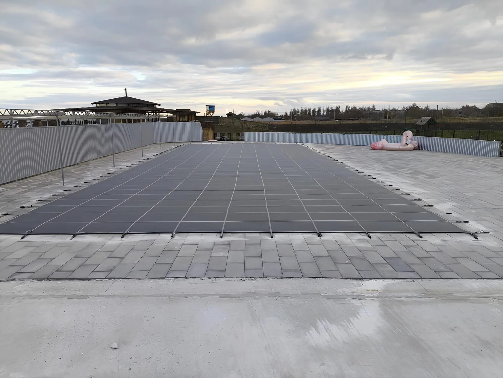 Защитное покрывало для бассейна в Долгопрудном